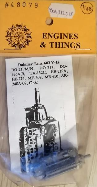 1:48	48079	Engines & Things	Daimler Benz 603	bontatlan	zacskóban	1800