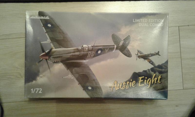 Spitfire

1/72 új 12.500,-