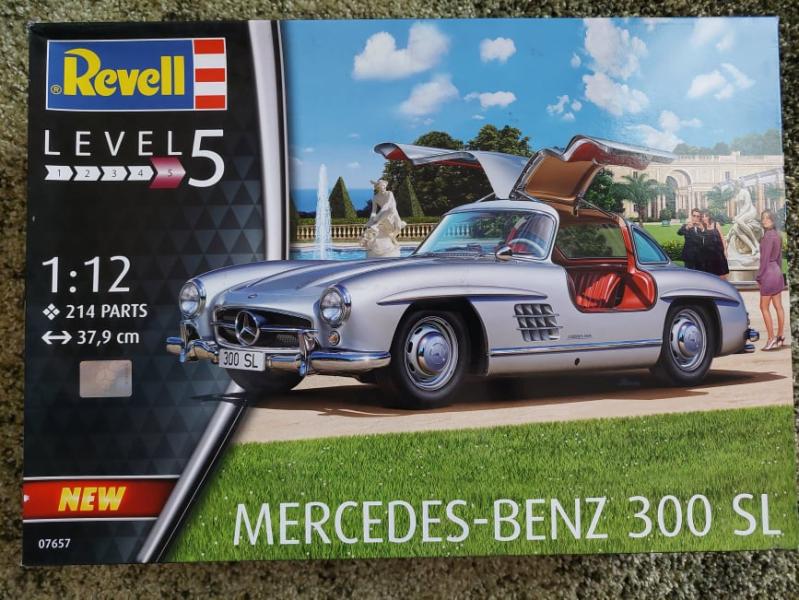 Revell Mercedes 22000