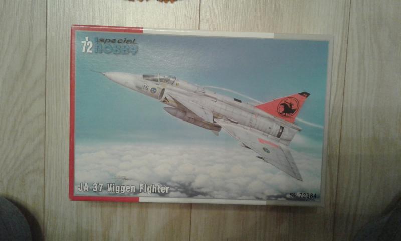 1/72 új 5.500,-