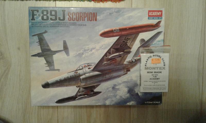 1/72 új, maszkkal 6.500,-
