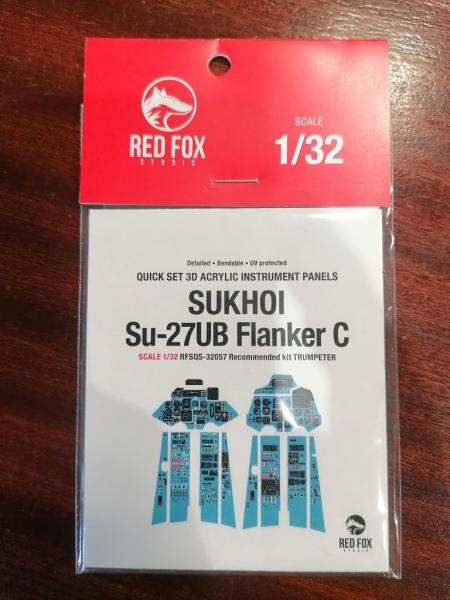 Su-27UB kabin
