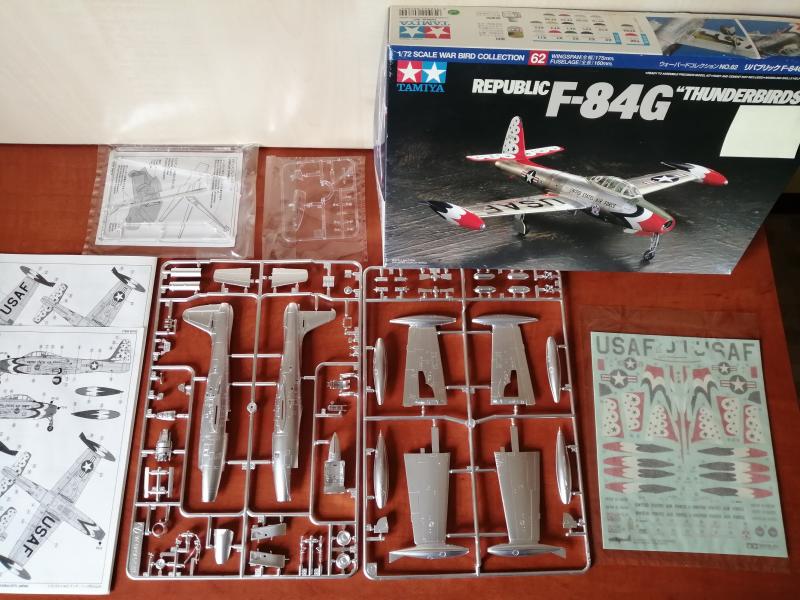 1. Tamiya 60762 F-84G   3000.-