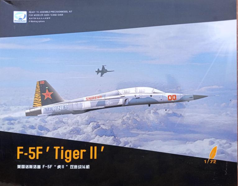 Dream Model DM720014 F-5F Tiger II