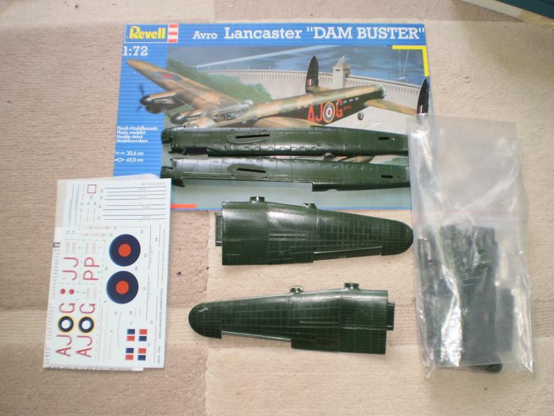 PC090150

Lancaster 1/72 Revell, doboza nincs, elkezdve(szárnyak ragasztva) 3500 ft