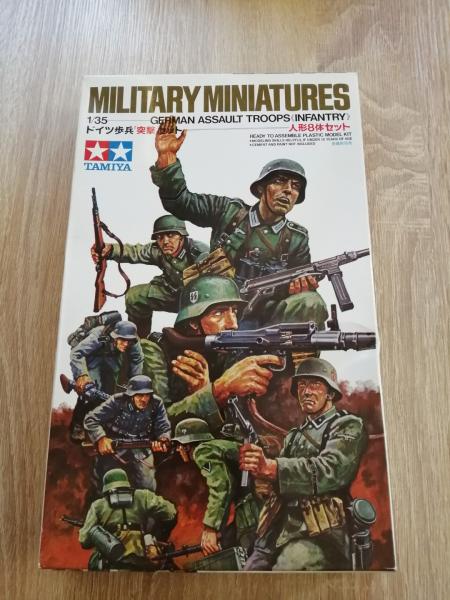 Tamiya 35030 German assasult troops 1-35