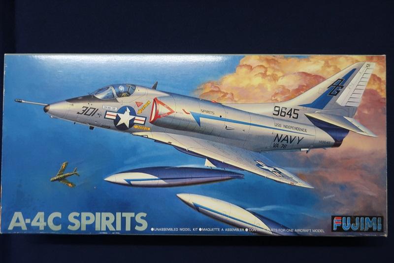 Fujimi 1-72 A-4C 5000Ft hiányos matricával