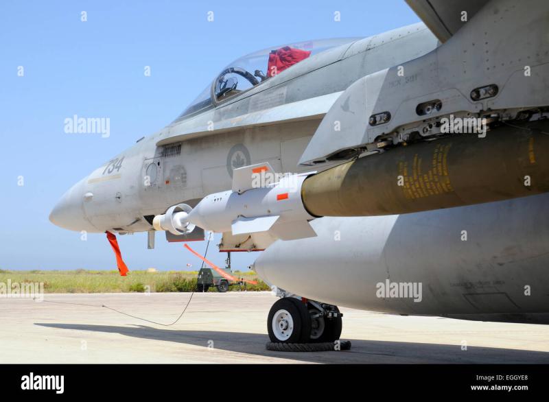 close-up-of-a-gbu-12-smart-bomb-on-a-canadian-cf-18-hornet-at-trapani-EGGYE8