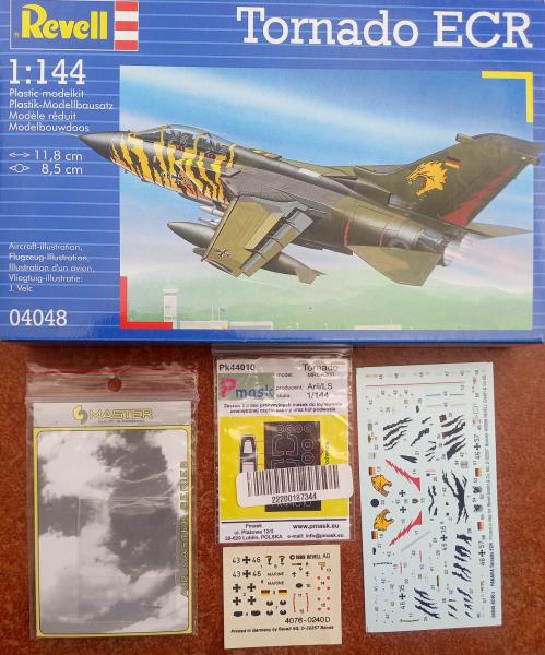 1-144 Revell 04048 Tornado ECR, kiegészítőkkel