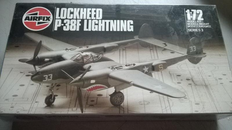 Airfix P-38 (3000)