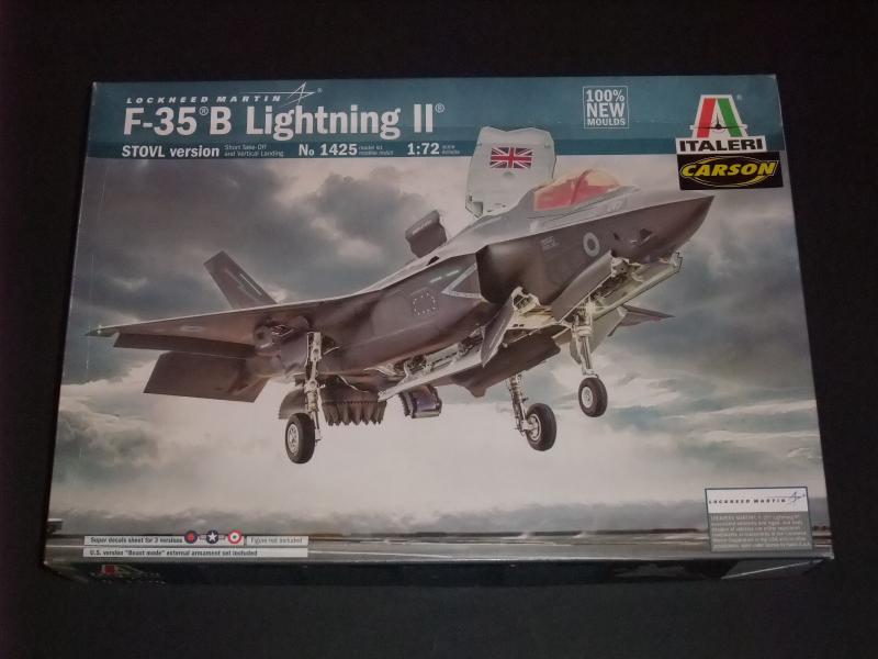 1/72 Italeri Lockheed F-35B Lightning II. , fegyverzet nélkűl ; 8000.-