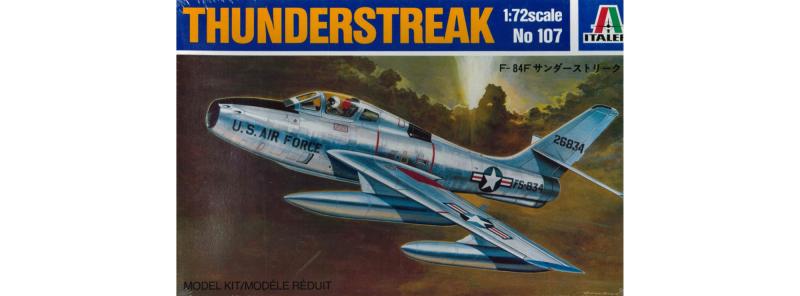 Italeri 1-72 F-84F  3000Ft öntőkeretek nélkül