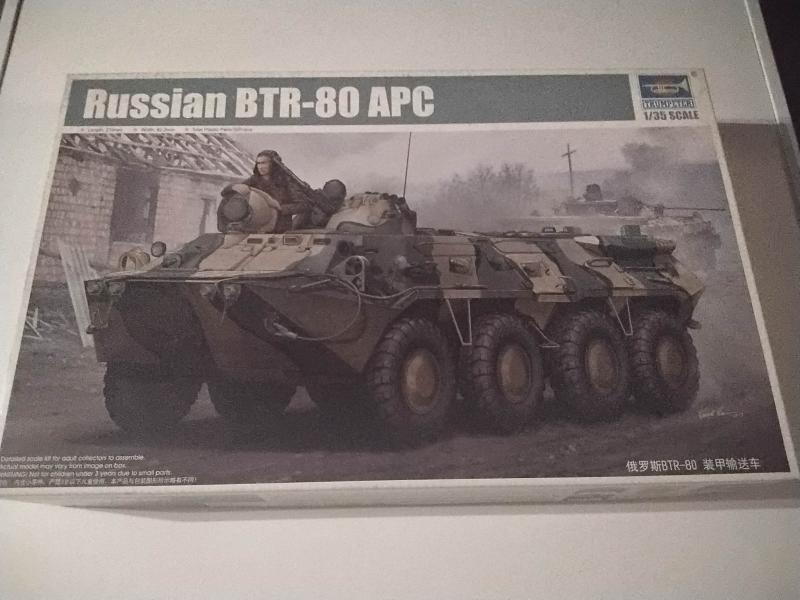 1/35 Trumpeter BTR-80+régi öntésű gyanta kerekekkel 12000Ft