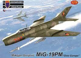1.72 7000Ft (magyar matricás)