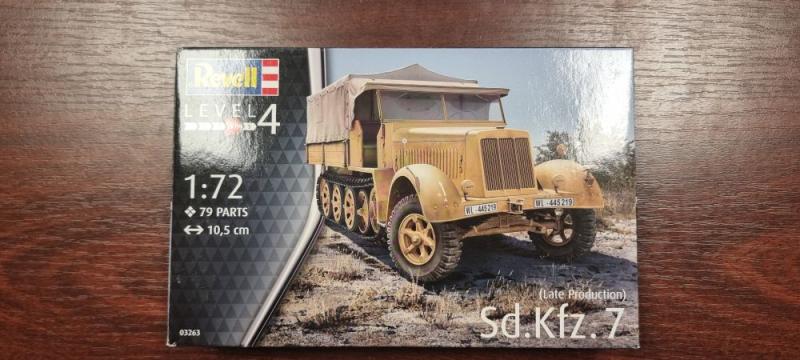 03263 1_72 Sd.Kfz.7 (Late Production)

03263 1_72 Sd.Kfz.7 (Late Production)