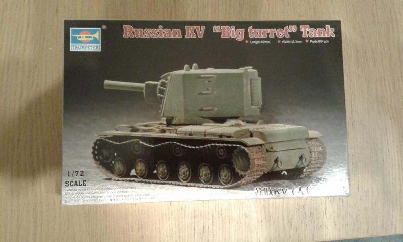 Kv-2

1/72 új 3.000,-