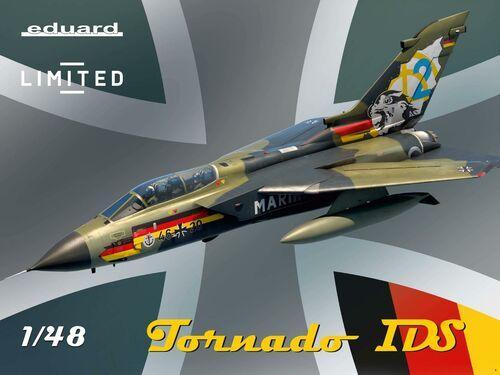 Tornado

1/48 új 17.500,-