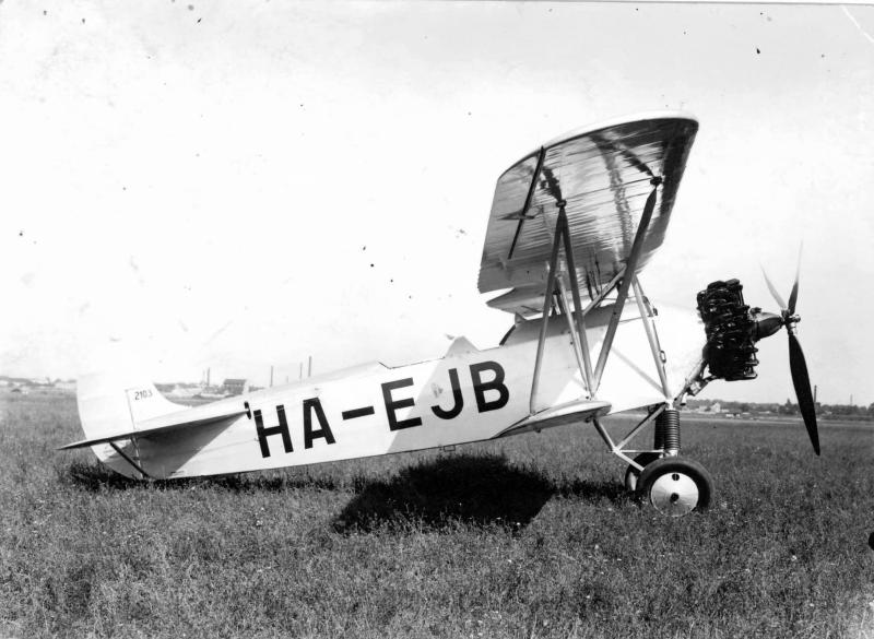 Fokker CVE-HA-EJB-Csepel WM-02

Fokker CVE, gyári szám 2103 Csepel WM gyári repülőterén 1934 körül.