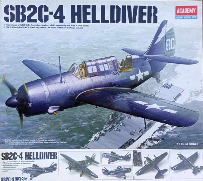 Academy 12406 SB2C-4 Helldiver