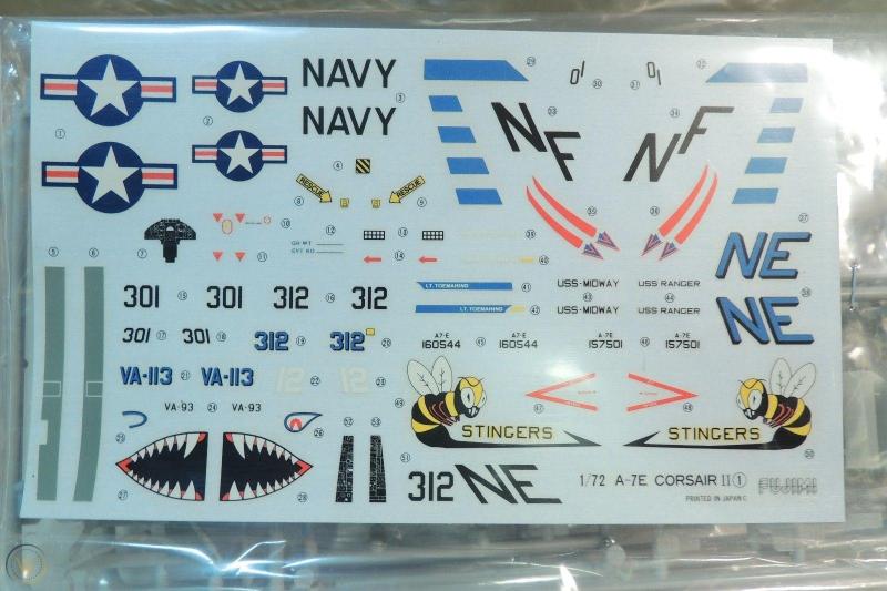 Fujimi A-7E Corsair II. decals