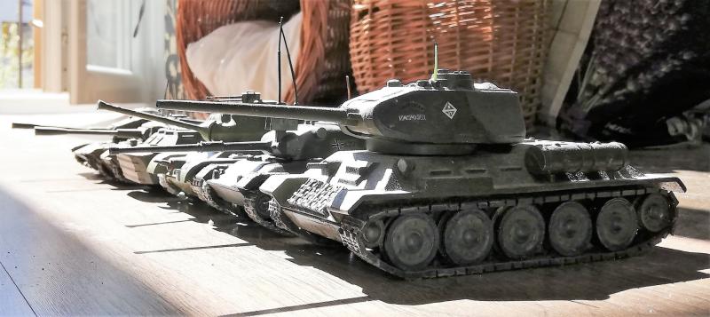 Tank modell tobbfele meretaranyban