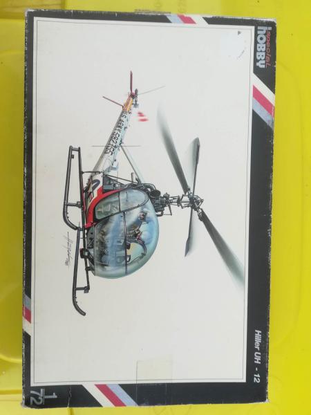 8000 UH-12