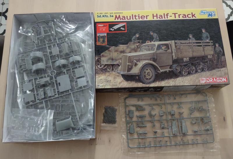 Dragon 6761 Sd.Kfz.3a Maultier Half-Track 02