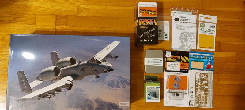 1/48 Academy A-10C csomag 45000ft