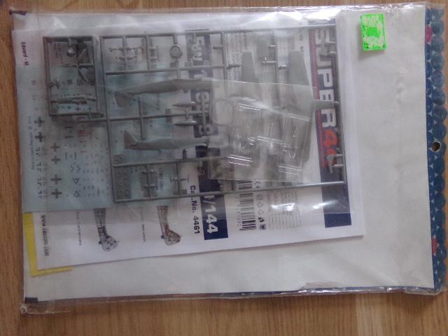ED - 3200,- Ft