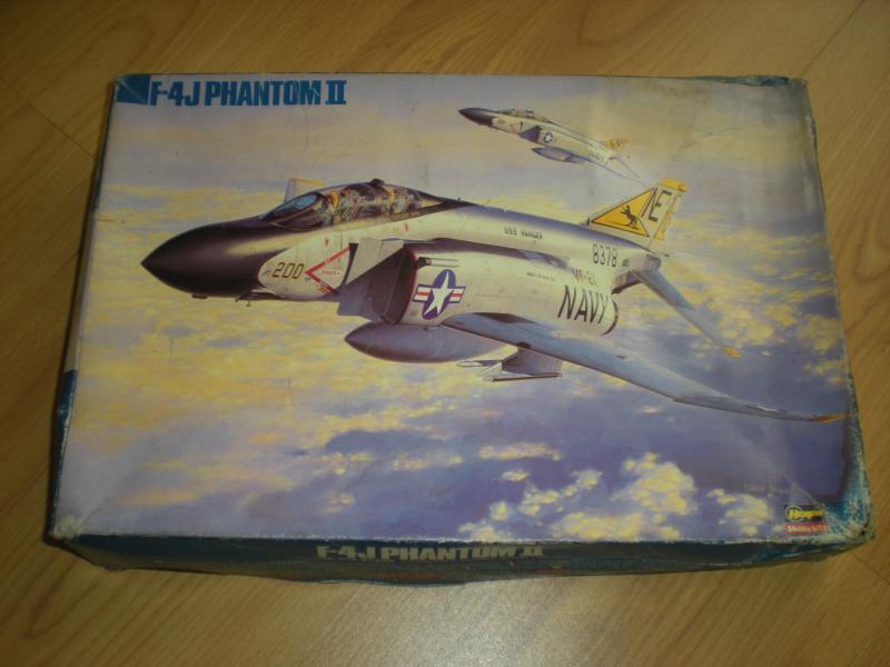 1/72!  Összerakási útmutató hiányzik! Kabintető kissé kékes árnyalatú! Doboz a képen látható állapotban!  8000-