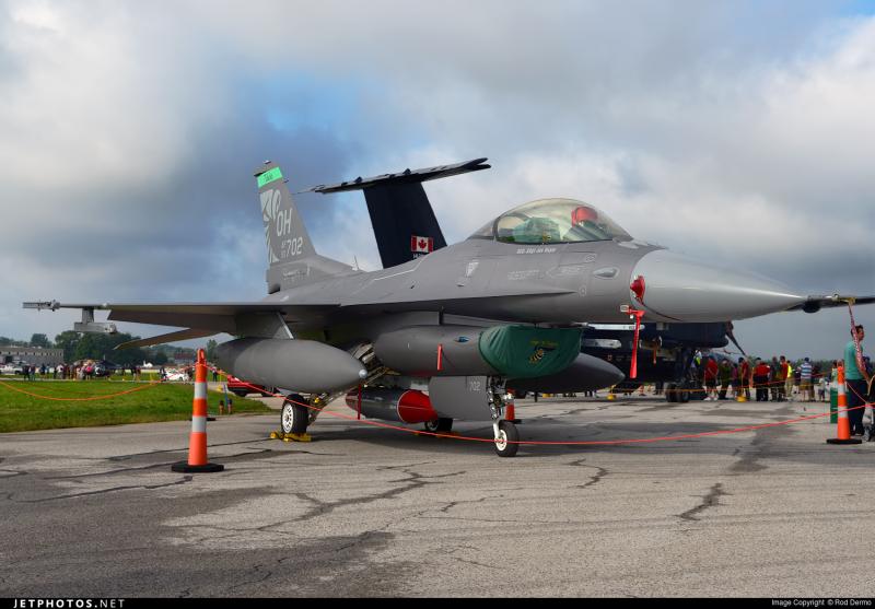 F-16C block42 - ANG Stingers