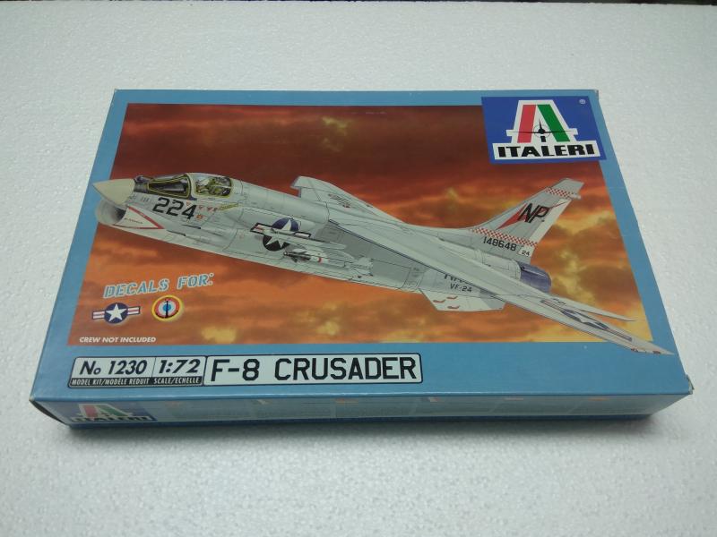 72 Italeri F-8 Crusader 5500 Ft