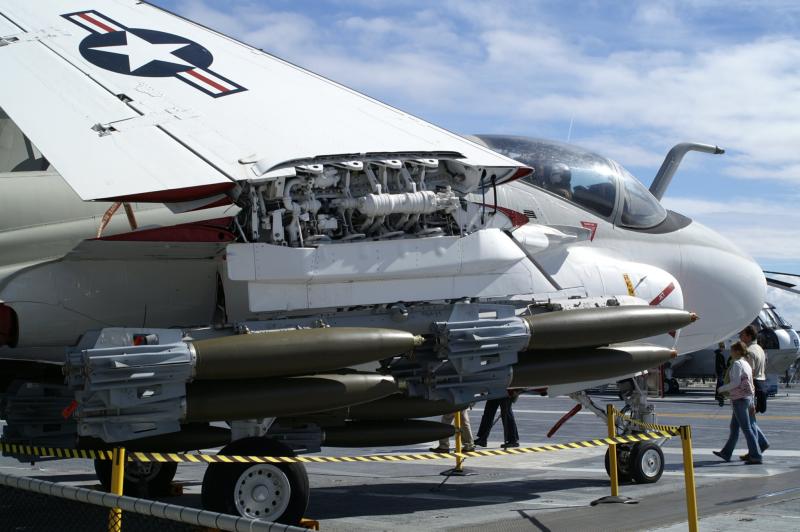 A-6E Intruder - Mk.82 Snakeye