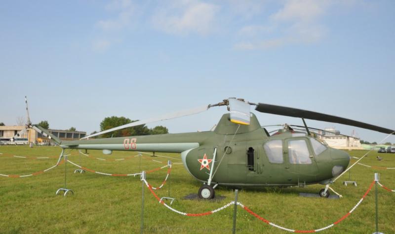 Mil_Mi-1_Hare,_Hungary_-_Air_Force_JP7030948