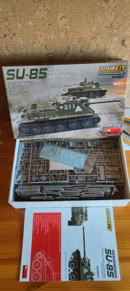 Miniart 35204 SU-85 Early