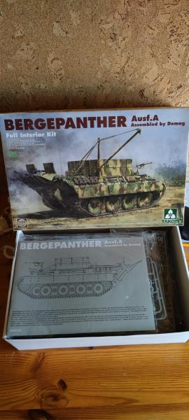 Takom 2101 Bergepanther A