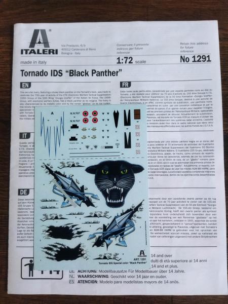 Italeri Black Panther matrica