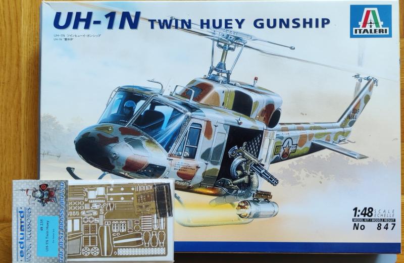 UH-1N+Eduard_Italeri_1-48_15000Ft