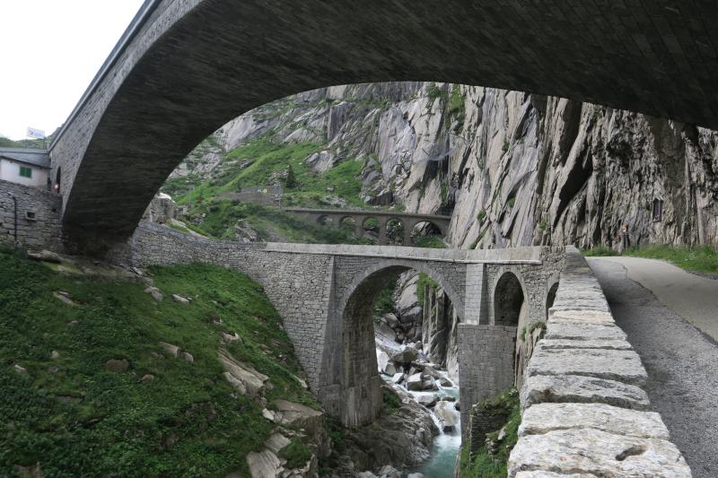 Teufelsbrücke bunkerei - Svájc