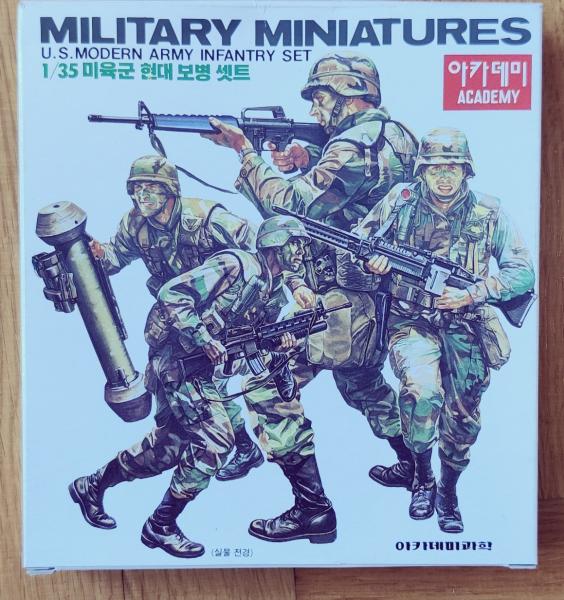 US Modern Army Infantry Set_Academy_1-35_4000Ft