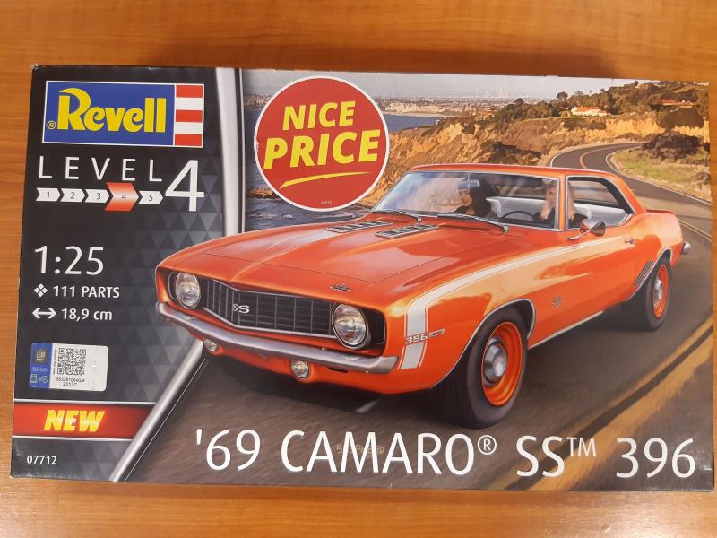 8000 Revell Camaro