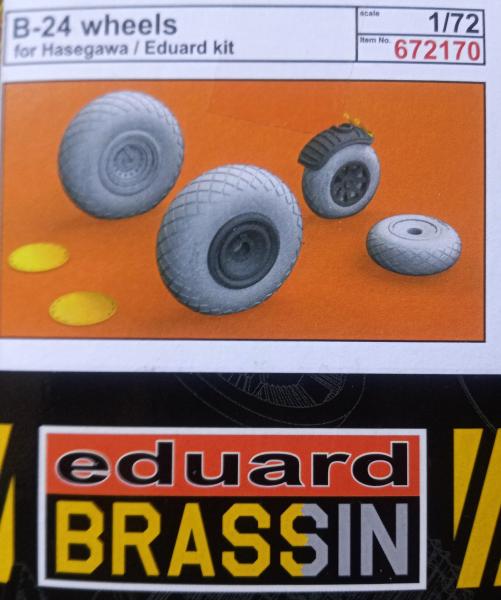 Eduard 672170 B-24 wheels