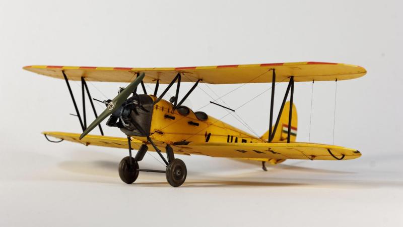 Po-2 HA-PAX

ICM 1:48
