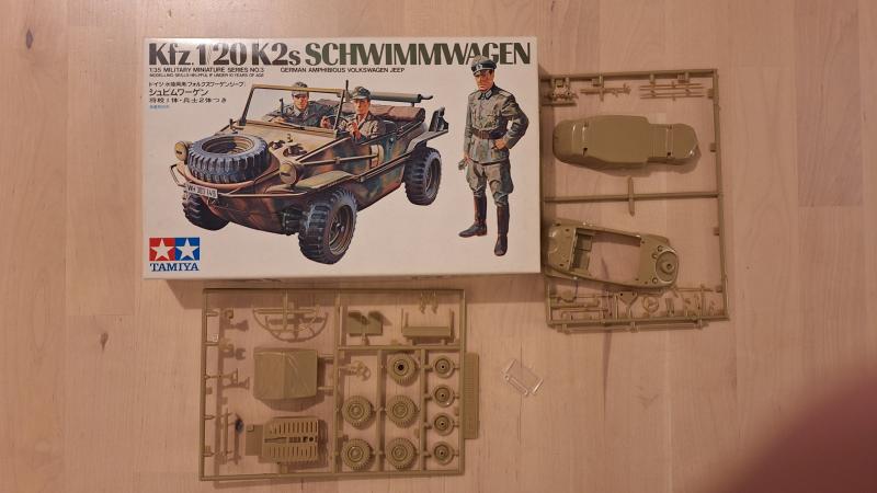 15 Tamiya Schwimmwagen - 1.000 Ft