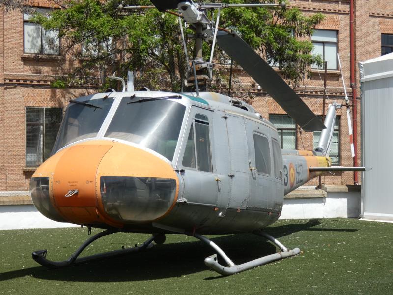 UH-1