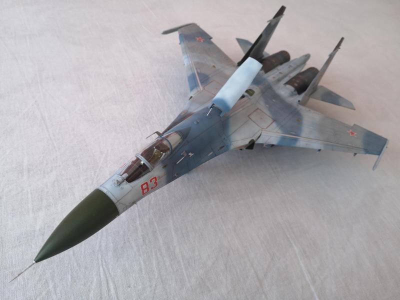 1:72 Szu-27
HobbyBoss 81712