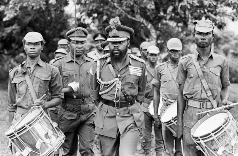 Ojukwu ezredes, a biafrai fővezér