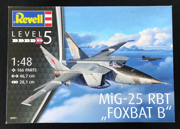 1-HN-Ac-Revell-MiG-25-RBT-Foxbat-B-1.48