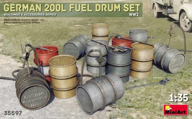 MiniArt 35597 German 200 Liter Fuel Drum Set  3,000.- Ft