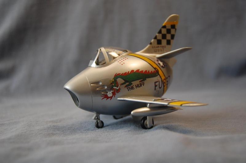 F-86 Sabre eggplane
Hasegawa 60515